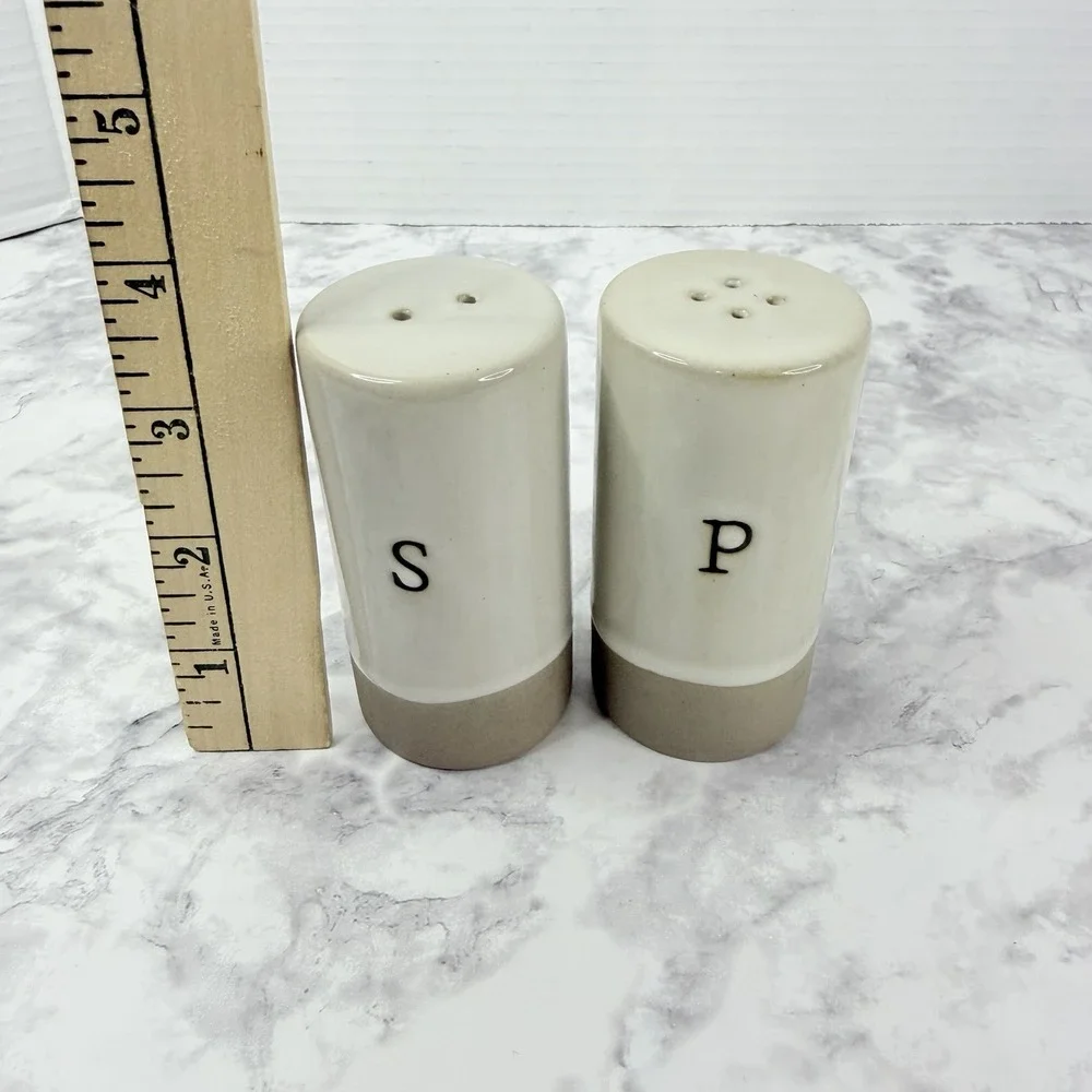 Hearth & Hand Stoneware Salt & Pepper Shakers Cream Tan P S Joanna Gaines EUC